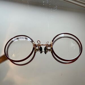 Vintage/antique pince nez brown rimmed eyeglasses